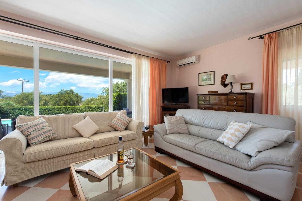 Villa Kanali Касиопи Екстериор снимка